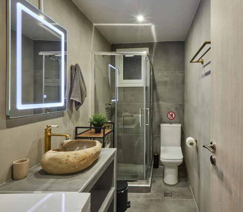 Apartamento The Sunny House Atenas Exterior foto