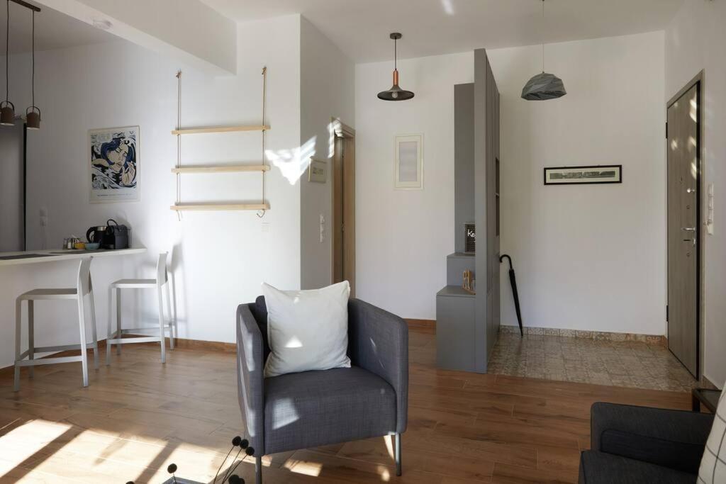 Apartamento The Sunny House Atenas Exterior foto